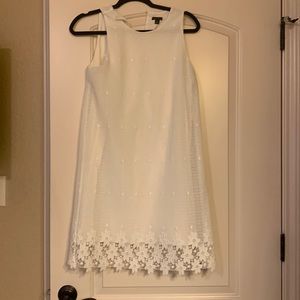 A line Ann Taylor dress with lace detail in size 4